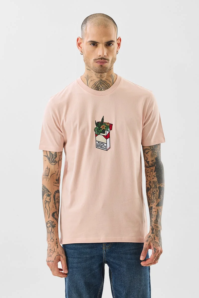 سنيتش تيشيرت بقصة ضيقة مطرز بالخوخ